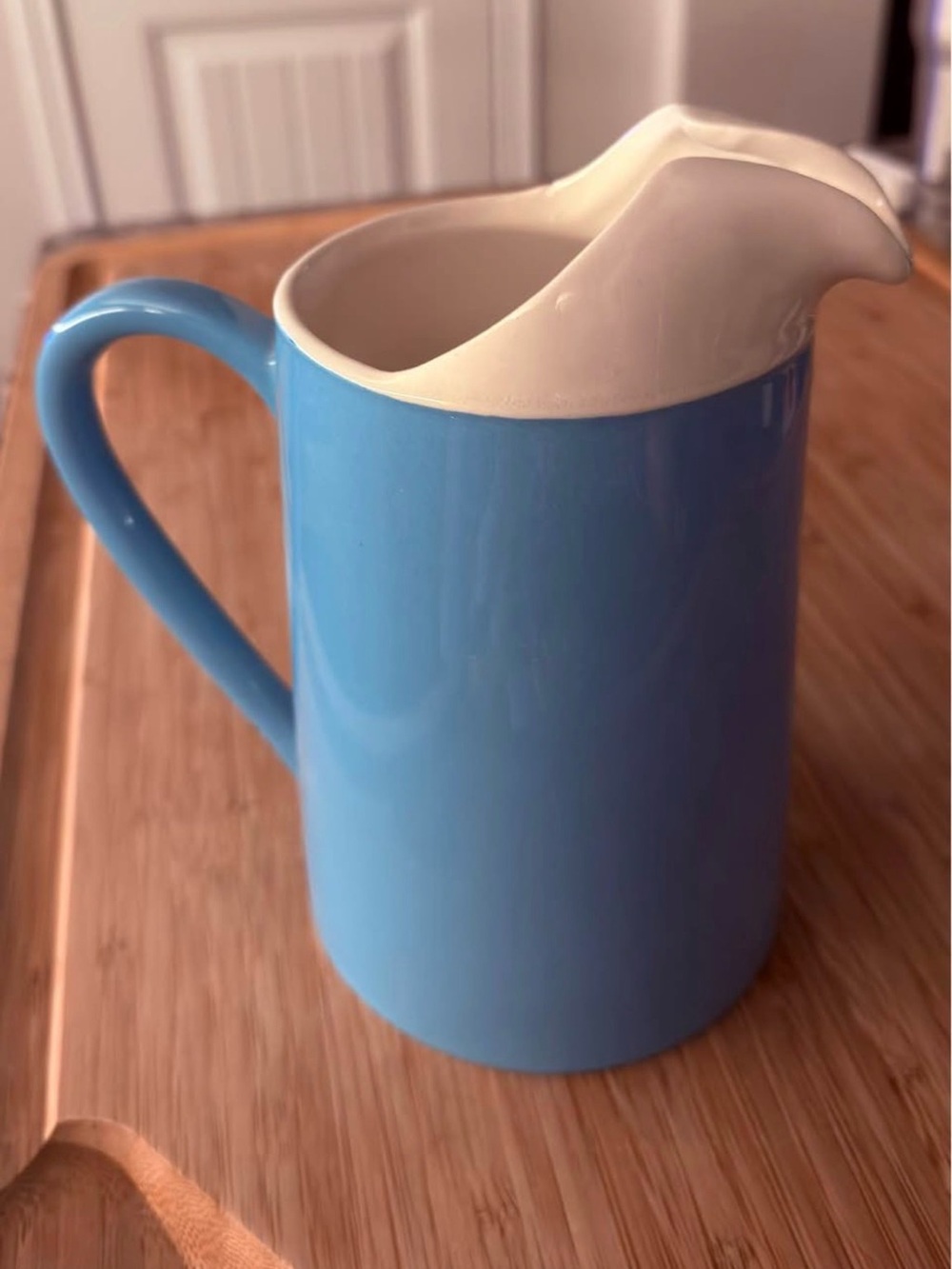 Blue and Cream Retro Ceramic Pitcher - Sleek Home Kitchen Serving Pitcher